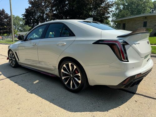 2023 cadillac blackwing turbo 3.6l v6 24v navigation/leather carbon fiber option