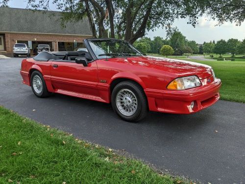 1990 ford mustang gt