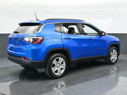 2022 jeep compass latitude