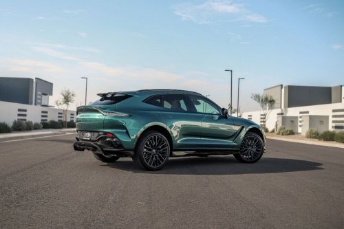 2024 aston martin dbx 707 awd