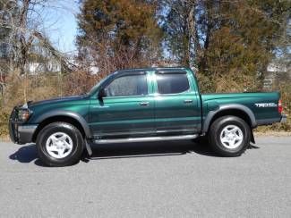 2003 toyota tacoma sr5 4dr