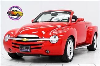 2003 chevrolet ssr 5.3l v8 carpeted bed w/wood slats  boards low mileage