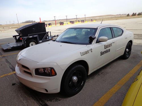 2008 dodge charger se sedan 4-door 3.5l