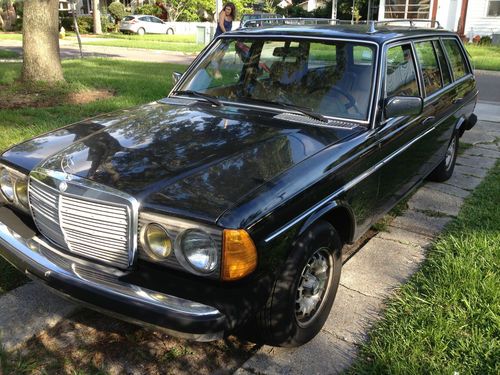 1981 mercedes 300td wagon