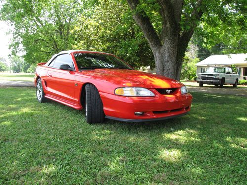 1994 ford mustang gt convertible