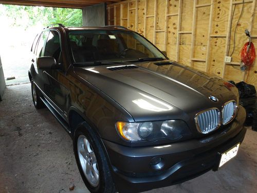 Like new 2002 bmw x5