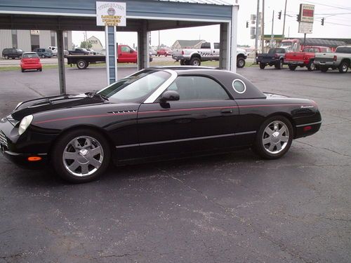 2003 ford thunderbird convertible 2-door 3.9l w/both tops