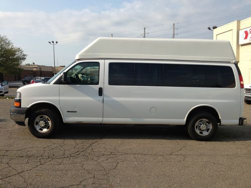 2006 chevrolet express 3500 ls extended passenger van 3-door 6.0l