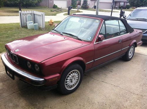 1990 bmw 325i base convertible 2-door 2.5l