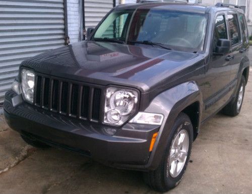 2012 jeep liberty sport sport utility 4-door 3.7l