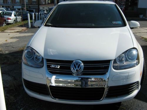 2008 volkswagen r32 base hatchback 2-door 3.2l