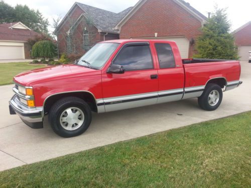 1996 chevrolet 1500 series pick-up.