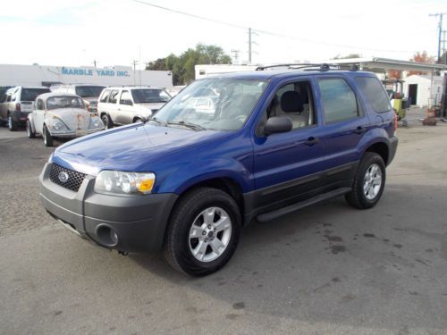 2005 ford escape, no reserve