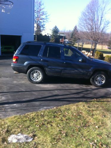 Sell used 2002 Jeep Grand Cherokee Limited Sport Utility 4-Door 4.7L in ...