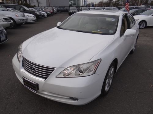 2008 lexus premium! very low miles...mint!!!!