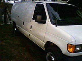 2004 ford e-250 super duty!cargo van