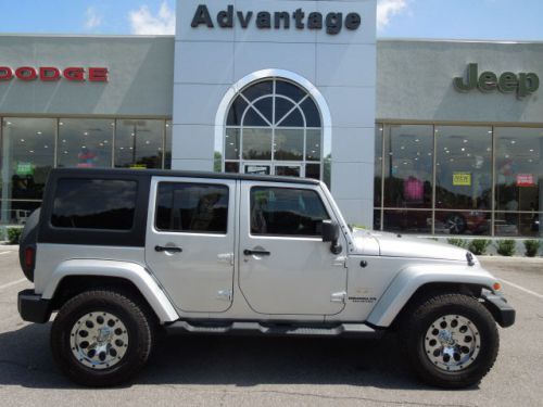 2011 jeep wrangler unlimited sahara