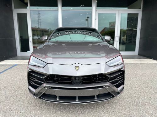 2021 lamborghini urus