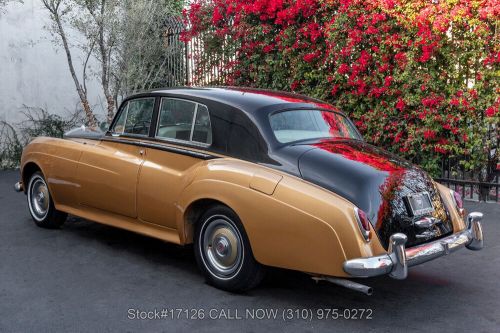 1960 rolls-royce silver cloud ii saloon