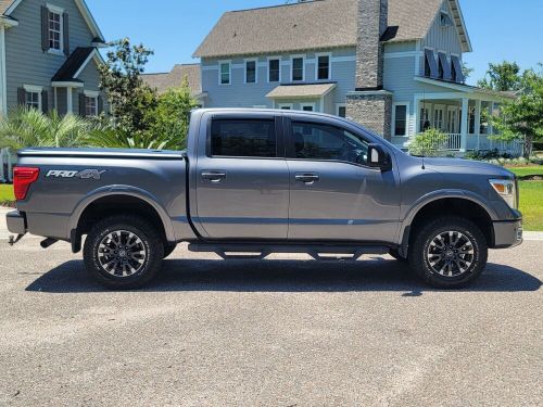 2019 nissan titan pro-4x