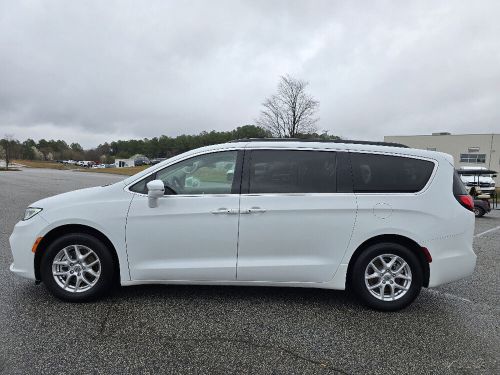 2022 chrysler pacifica touring l