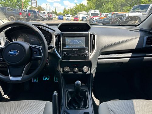 2017 subaru impreza 2.0i 4-door manual