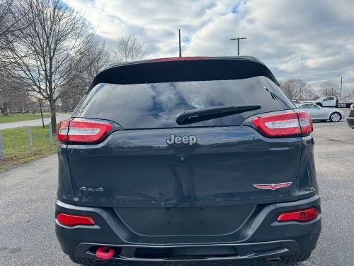 2016 jeep cherokee trailhawk 4x4 4dr suv