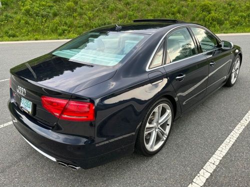 2013 audi s8