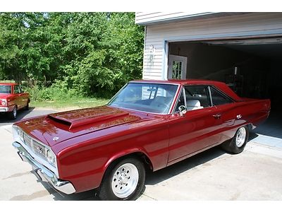 Garage kept collectors hemi high performance modified show winner