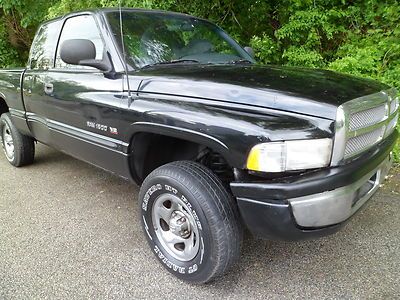 1998 dodge ram 1500 4x4 ex.cab w/air 5.2ltr v8 highbidwins