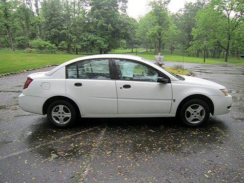 2003 saturn ion-1 white sedan 4-door 2.2l with no reserve