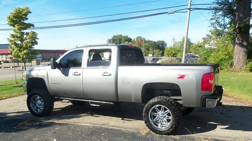 2008 chevy duramax 4x4 2500 ltz loaded navagation leather