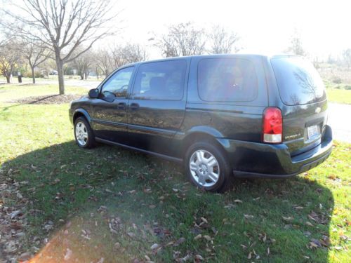 2006 chevy uplander van very clean handicap bruno power chair