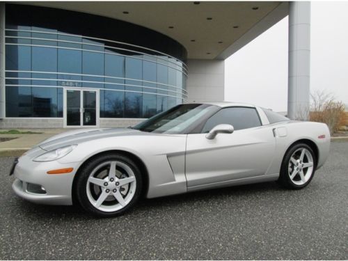 2005 chevrolet corvette coupe new body style loaded 1 owner stunning