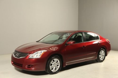 2010 nissan altima 2.5s sedan auto cd alloys 20k low miles pwr windows clean !