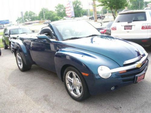 2005 chevrolet ssr base