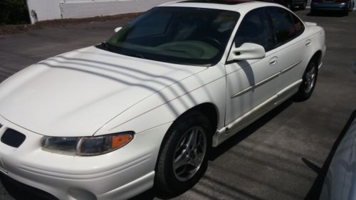 2002 pontiac grand prix gtp sedan 4-door 3.8l 42,000 actual miles