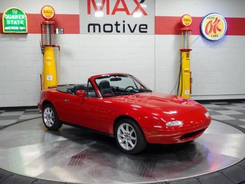 1990 mazda mx-5 miata 2d convertible