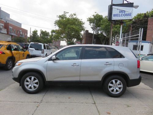 2013 kia sorento lx 4dr suv