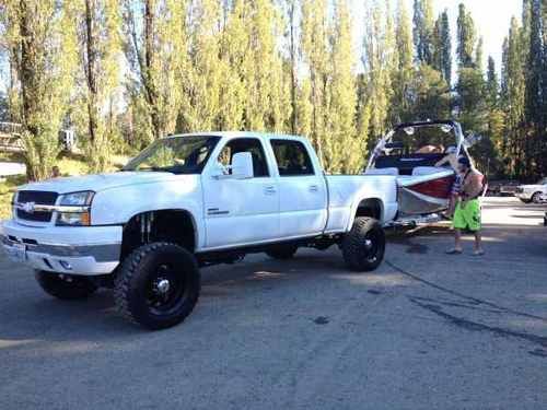 2003 chevrolet silverado 2500 hd lt crew cab pickup 4-door 6.6l