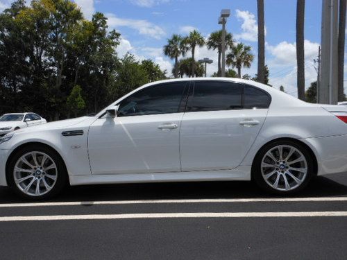 2008 bmw m5  sedan 4-door 5.0l like new alpine white / sepang merino leather