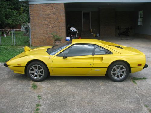 1979 ferrari 308 gtb base coupe 2-door 3.0l