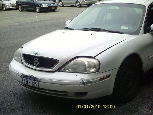 2000 mercury sable gs low miles, low reserve, 4dr,v6, 119000 miles