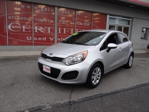 2013 kia 5dr hb auto lx