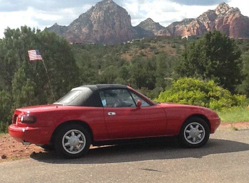 1991 mazda miata base convertible 2-door 1.6l