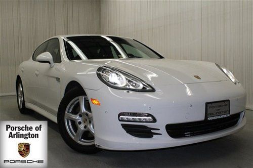 Panamera navi leather white black heated seats sun shade low miles xenon clean