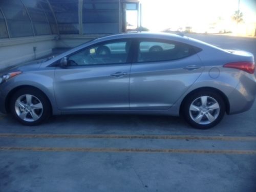 2013 hyundai elantra gls sedan 4-door 1.8l