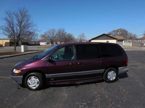 1999 dodge grand caravan se handicap