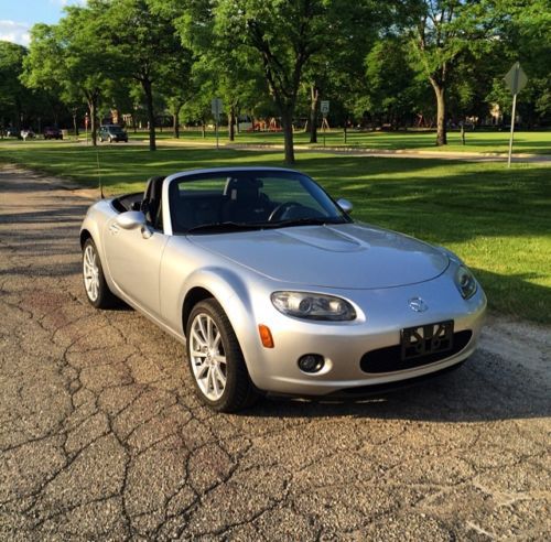 2006 mazda mx-5 miata (limited slip diff + sport suspension option)