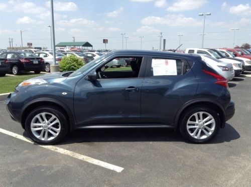 2013 nissan juke sv